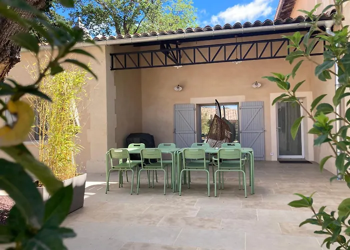 Chateau Du Parc - Gites & Spas A Pezenas