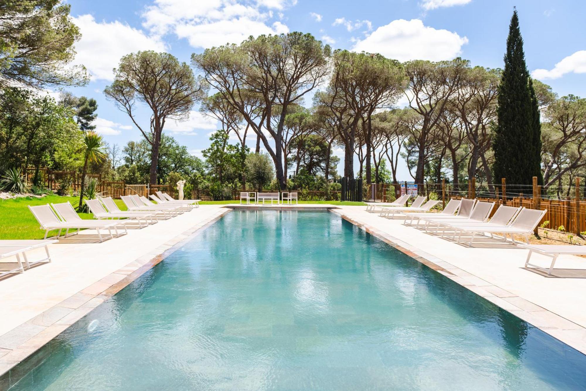 Chateau Du Parc - & Spas A * Pezenas